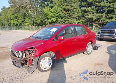 2011 Nissan Versa 1.8S z USA, uszkodzony, nr VIN 3N1BC1AP4BL421438